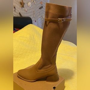 New tan knees boots